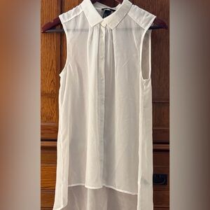 H&M White Sleeveless Sheer Blouse High Low Hem Button Down Classic Collar